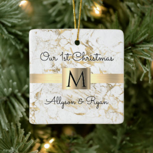 Ornement En Céramique Notre 1er Noël avec monogramme de noms sur marbre