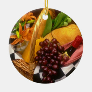 Ornement En Céramique Panier orange de pique-nique avec du vin, fromage,