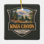 Ornement En Céramique Parc national de Kings Canyon Illustration Art rét<br><div class="desc">Kings Canyon dessin vectoriel. Le parc est connu pour ses énormes séquoias,  notamment le géant General Grant Tree à Grant Grove.</div>