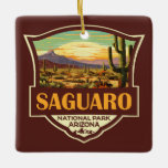 Ornement En Céramique Parc national du Saguaro Illustration Rétro<br><div class="desc">Conception d'oeuvres vectorielles Saguaro. Le parc porte le nom du grand cactus saguaro,  originaire de son environnement désertique.</div>