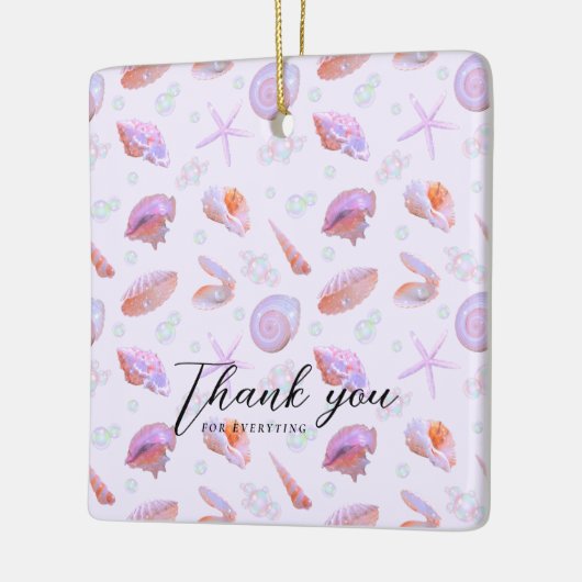 Ornement En Céramique Pastel Seashell Pattern with Custom Text (Gauche)
