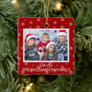Ornement En Céramique Photo préférée sur le rouge de Noël avec des floco
