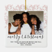Ornement En Céramique Pink Rococo Joyeux Noël Script Photo (Dos)