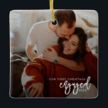 Ornement En Céramique Premier Noël engagé<br><div class="desc">Ces ornements de vacances en famille sont parfaits pour un cadeau de vacances personnalisé.</div>