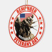 Ornement En Céramique Rappelez-vous le jour de vétérans (Gauche)