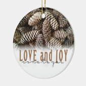Ornement En Céramique Rustic Holiday Love and Joy Pine Cone (Gauche)