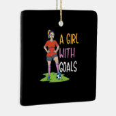 Ornement En Céramique Soccer - Une Fille Avec Des Buts (Droite)