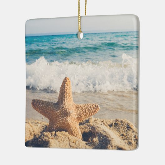Ornement En Céramique Starfish sur une plage de sable Photo (Gauche)