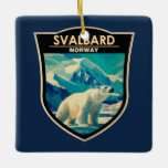 Ornement En Céramique Svalbard Norvège Ours polaire Voyage Art Vintage<br><div class="desc">Svalbard dans un style vectoriel. C’est l’une des zones habitées les plus septentrionales du monde,  connue pour son terrain accidenté et éloigné de glaciers et sa toundra gelée abritant des ours polaires,  des rennes de Svalbard et des renards arctiques.</div>