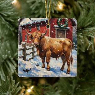 Ornement En Céramique Vache Highland vintage à la grange de Noël enneigé