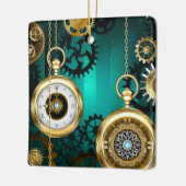 Ornement En Céramique Veille bijoux Steampunk sur un Arrière - plan vert (Gauche)