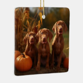 Ornement En Céramique Vizsla Chiot Automne Citrouille délice (Droite)