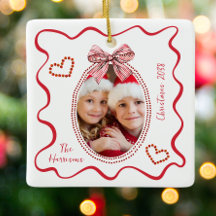 Whimsical Red Wavy Frame Bow Photo Noël