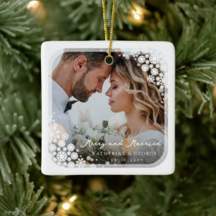Ornement En Céramique White Snowflakes Frame Chic Holiday Mariage Photo