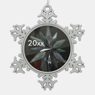 Ornement en cristal argenté de flocon de neige