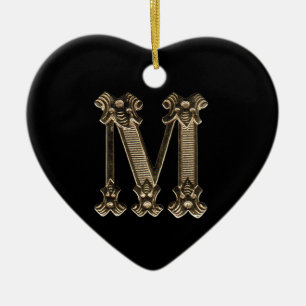 Ornement en forme de coeur initial de la lettre M
