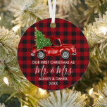 Ornement En Métal Calligraphie M. Mme Christmas Camion Rouge Plaid<br><div class="desc">Script de calligraphie moderne Notre premier Noël en tant que M. et Mme. - Aquarelle Vintage de camion rouge - Rouge Buffalo plaqué</div>