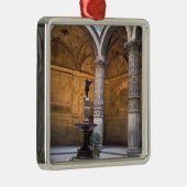 Ornement En Métal Copie de Putto avec dauphin par Andrea del (Droite)