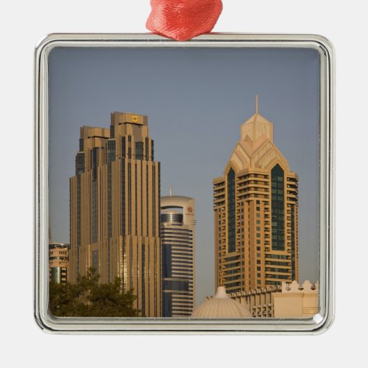 Ornement En Métal EAU, Dubaï. Minaret de la mosquée d'Al Wasl, avec (Devant)