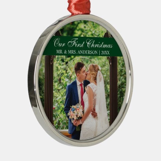 Ornement En Métal Élégant Script vert Notre premier Noël (Droite)