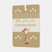 Ornement En Métal La girafe mignonne shhh ajouter nom dort brun (Avant gauche)