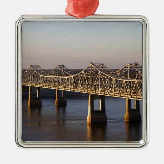 Ornement En Métal Les ponts Natchez-Vidalia qui s'étendent (Devant)