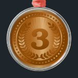 Ornement En Métal Médaille de bronze 3ème place<br><div class="desc">Elégant champion 3e médaille de bronze gagnant sur le design ruban / 3e prix design qui rend un prix incroyable pour l'excellence ou la réussite.</div>