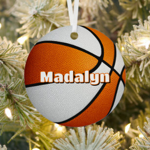 Ornement En Métal nom de l'athlète sur le basketball blanc orange