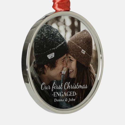 Ornement En Métal Notre premier Noël Engagé Élégant Script Photo (Droite)