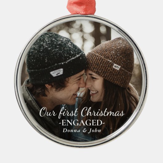 Ornement En Métal Notre premier Noël Engagé Élégant Script Photo (Devant)