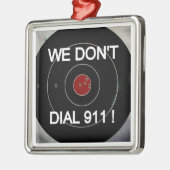 ORNEMENT EN MÉTAL NOUS NE FAISONS PAS COMPOSONS L'ÉTIQUETTE DU COUP (Gauche)