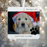 Ornement En Métal Personnalisé avec Photo Dog's First Christmas<br><div class="desc">Célébrez les débuts de vacances de votre ami en fureur avec le premier ornement en métal de Noël de Photo Dog. Ce joli ornement est conçu pour capturer le premier Noël de votre chiot avec une photo customisée et une touche festive. Que ce soit un moment franc où votre chien...</div>