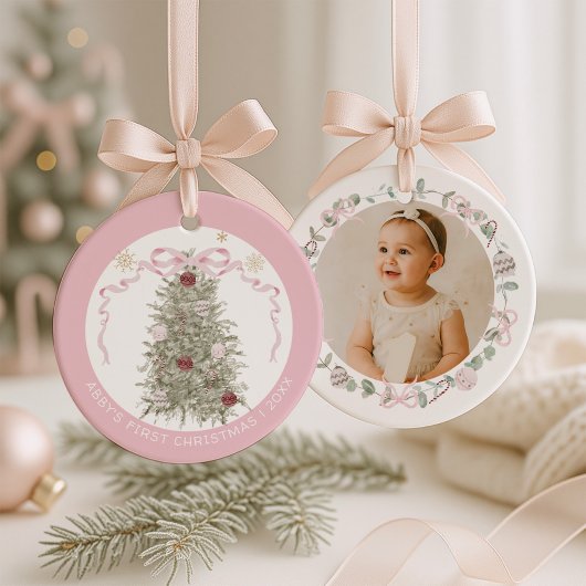 Ornement En Métal Pink Girl Baby First Christmas Photo