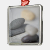 Ornement En Métal Plan rapproché des cailloux (Gauche)