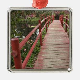 Ornement En Métal Pont rouge sur étang, Magnolia Plantation,