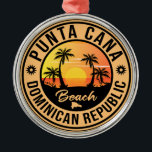 Ornement En Métal Punta Cana Dominican Beach Retro Vintage<br><div class="desc">Punta Cana République Dominicaine design de style Vintage voyage avec un palmier sur la plage avec océan et ciel.</div>