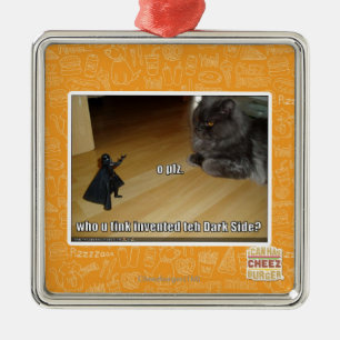 Ornement En Métal Qui a inventé le côté en noir ?