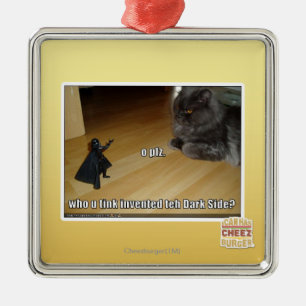 Ornement En Métal Qui a inventé le côté obscur ?