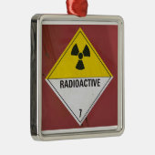 Ornement En Métal Radioactif (Droite)