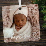 Ornement En Métal Saint Baptême Élégant Moderne Chic Coeur Bébé Phot<br><div class="desc">Ce design simple et moderne est composé de typographie serif et ajouter une photo personnalisée,  ajouter le nom du bébé et le mois et l'année du baptême</div>