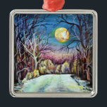 Ornement En Métal Silent Night Winter<br><div class="desc">Silent Night Winter Pleine lune en Suède est une peinture acrylique créée en 2017 sur toile. Le paysage représente une imagerie pittoresque des nuits rustiques, froides et bohèmes en Suède, Scandinavie. Le tableau représente une pleine lune au-dessus d'une mystérieuse forêt colorée. Le design peut s'adapter à des décorations rustiques, bohèmes...</div>