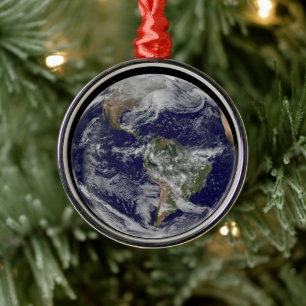 Ornement En Métal Terre Pleine Montrant Une Puissante Tempête D'Hive