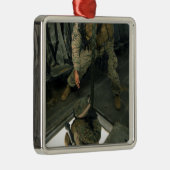 Ornement En Métal Un Marine envoie un autre Marine dans l'enfer qui (Droite)