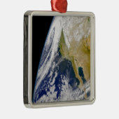 Ornement En Métal Un système de basse pression massif (Droite)