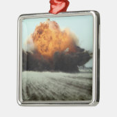 Ornement En Métal Une explosion éclate (Gauche)