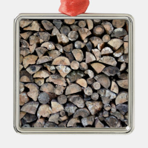 Ornement En Métal Une pile de bois de chauffage