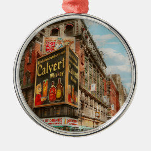 Ornement En Métal Ville - NY - Tastee's et Macy's 1942