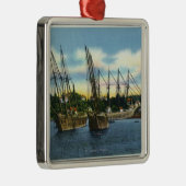 Ornement En Métal Vue de vieux naufrages dans le port (Droite)