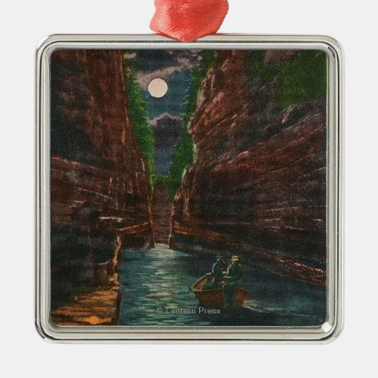 Ornement En Métal Vue éclairée par la lune de la canalisation (Devant)