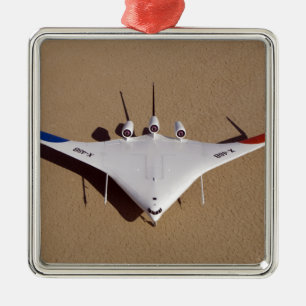 Ornement En Métal X-48B a mélangé le véhicule aérien touché par